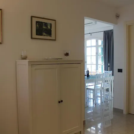 Faro Massolivieri Apartment