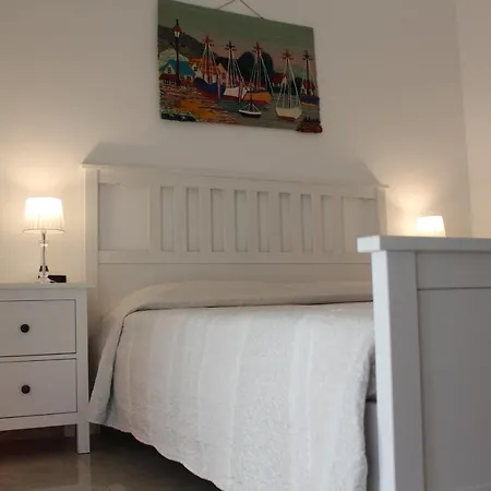 Apartment Faro Massolivieri *