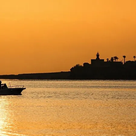 Faro Massolivieri * Syracuse